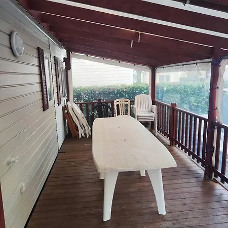 Joli Mobil N137, 4ch Confort Et Spacieux Campsite Gastes